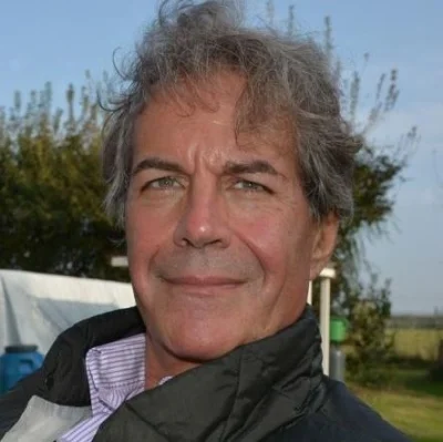 Dr. Sandro Macchia